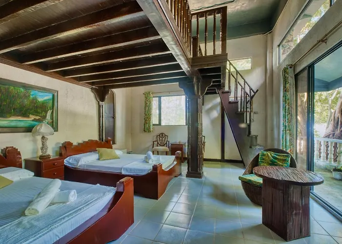 Hotel Pilar Pilapil Daanbantayan